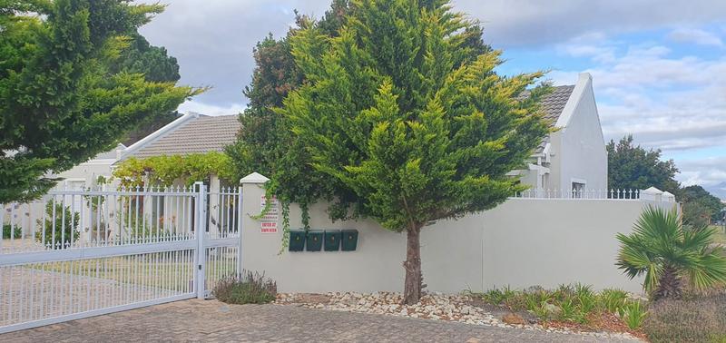 2 Bedroom Property for Sale in Kleinmond Western Cape